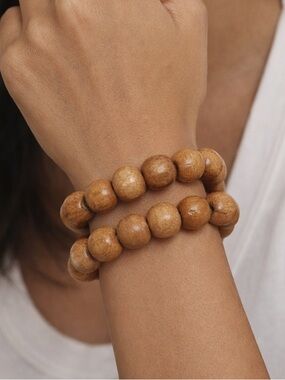 NWT B61 2 Wooden Bead Stretch Bracelets